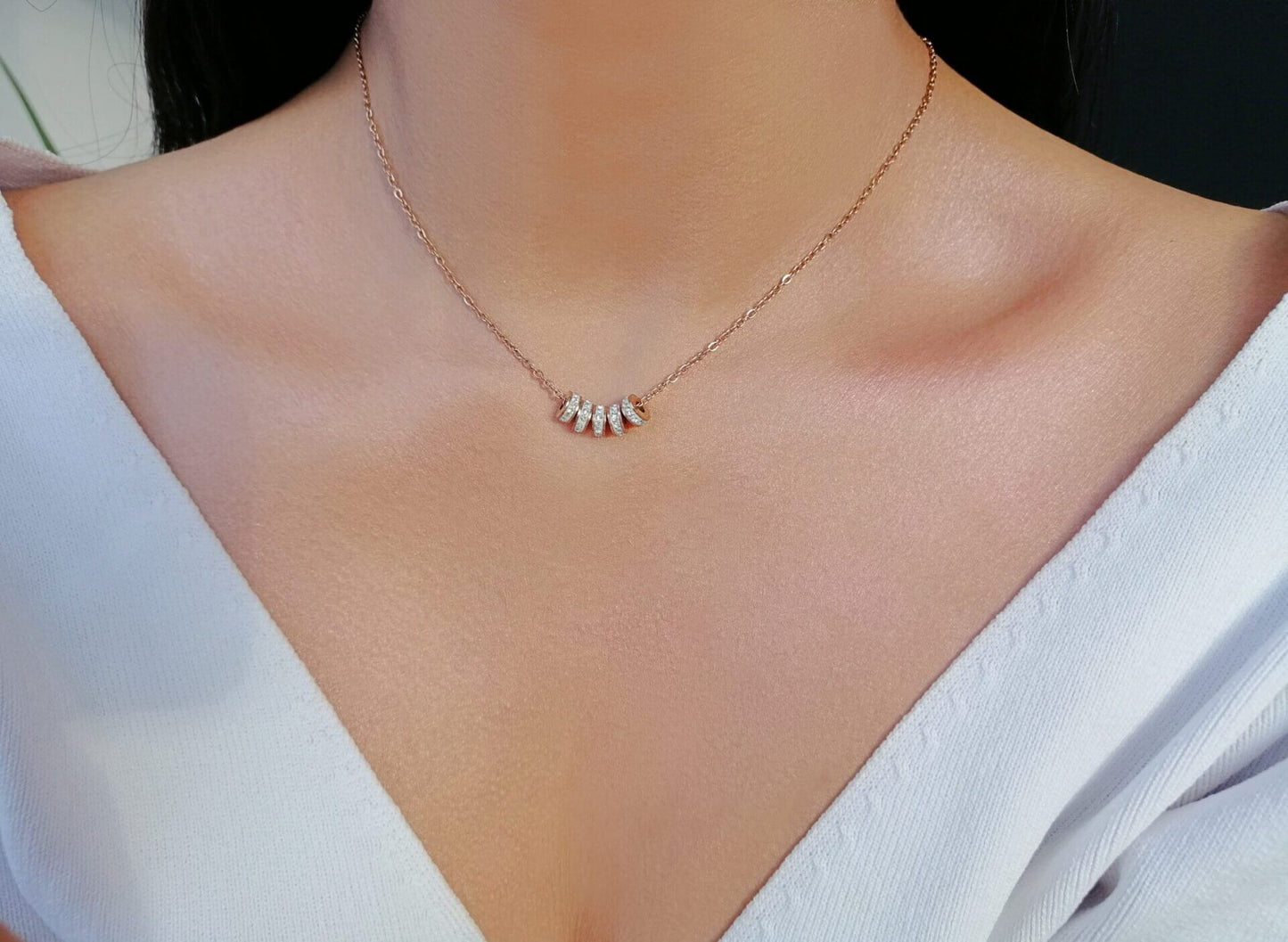 18K Rose Gold Filled Necklace – Elegant Minimalism with a Touch of Sparkle