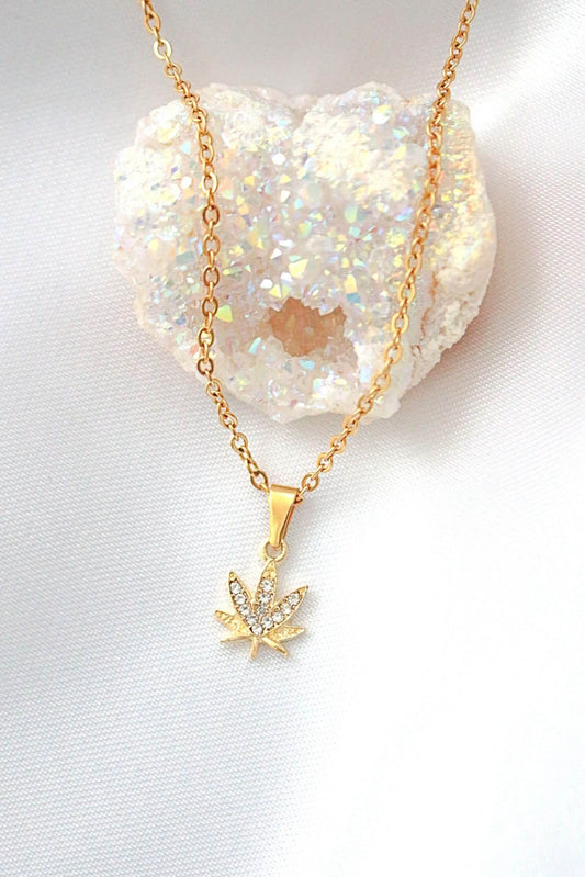 24K Dainty Cannabis Leaf Necklace – Bold & Elegant