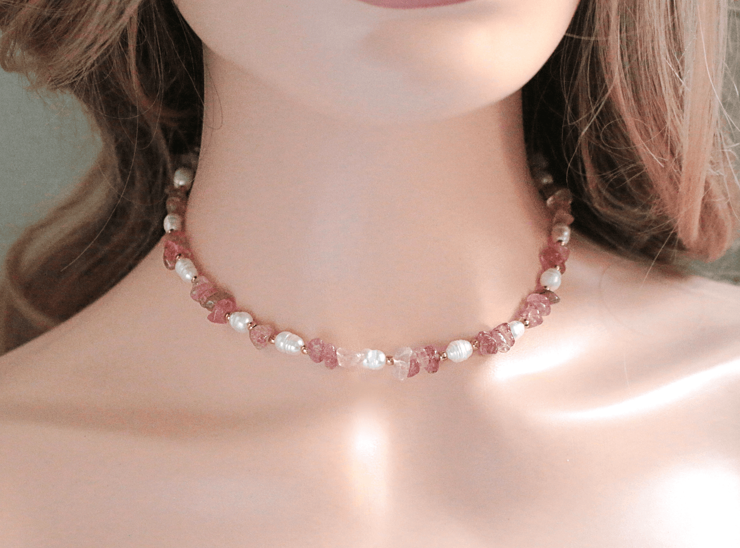 Natural Strawberry Quartz & Freshwater Pearl Choker – A Touch of Elegance & Spiritual Energy