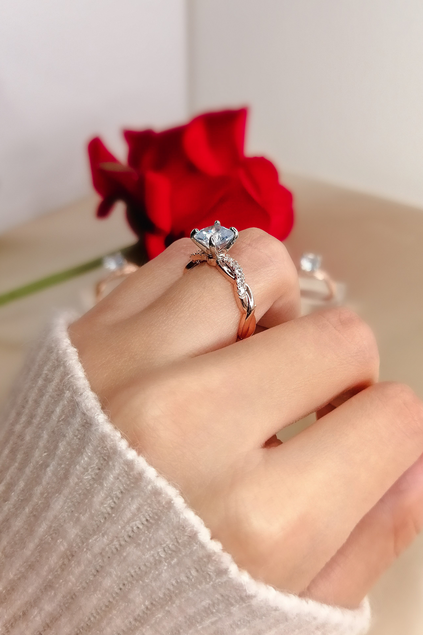 Fairy Tales Solitaire Ring – A Touch of Magic & Elegance