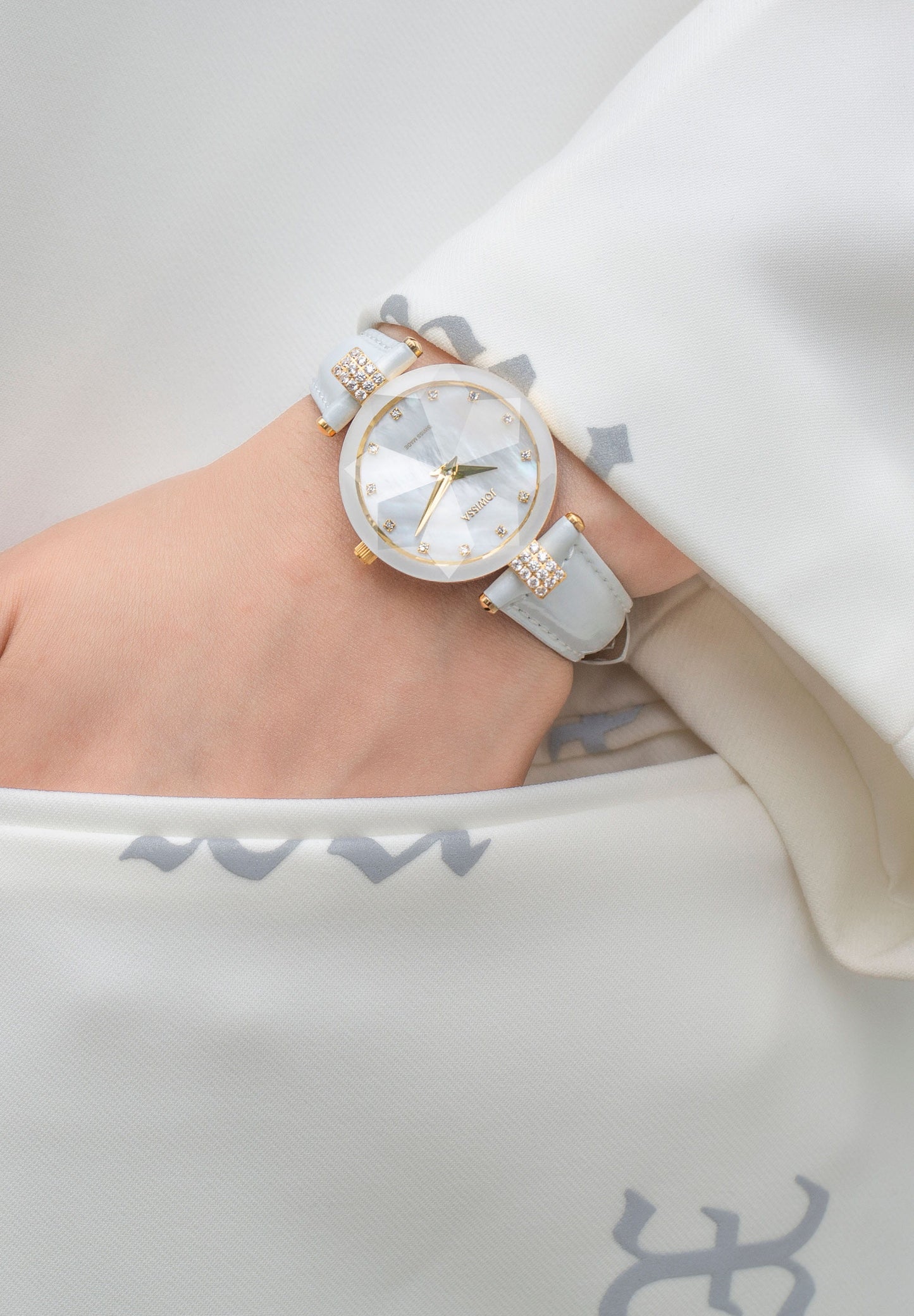 Swiss Ladies Watch "Luminous Pearl"